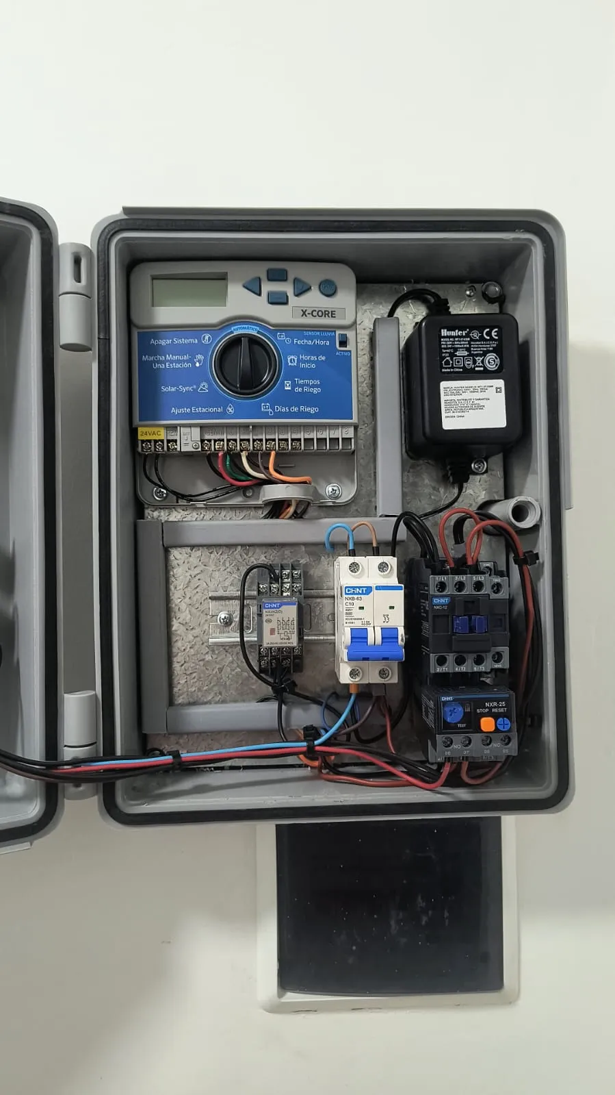 Tablero eléctrico para sistema de riego 11